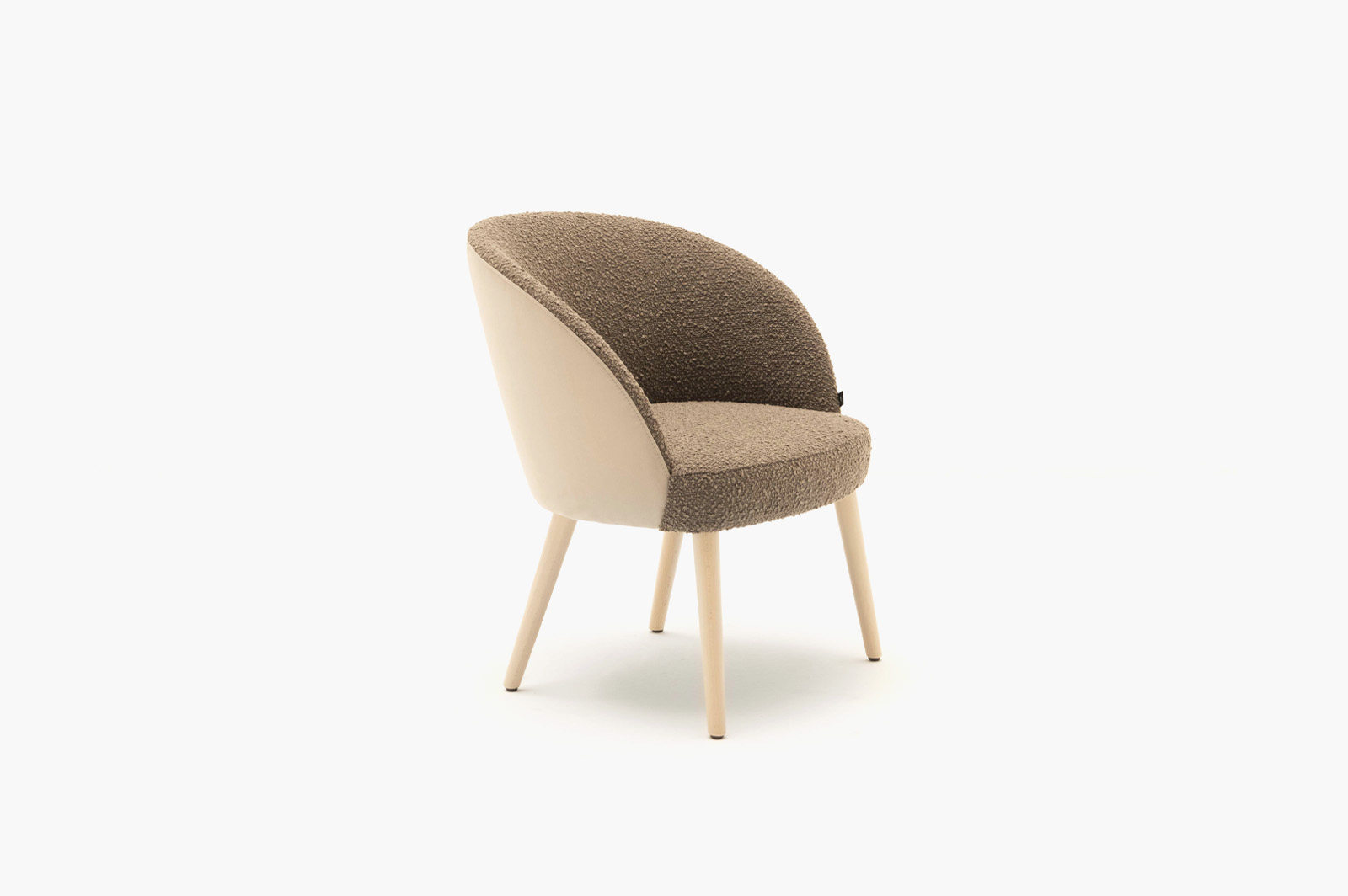 Presotto Evia armchair — contemporary Italian seating with clean architectural lines